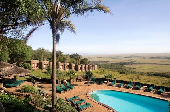 mara-serena-safari-lodge-pool-deck