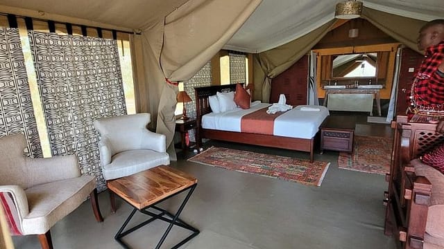 olive-bush-camp-750×450