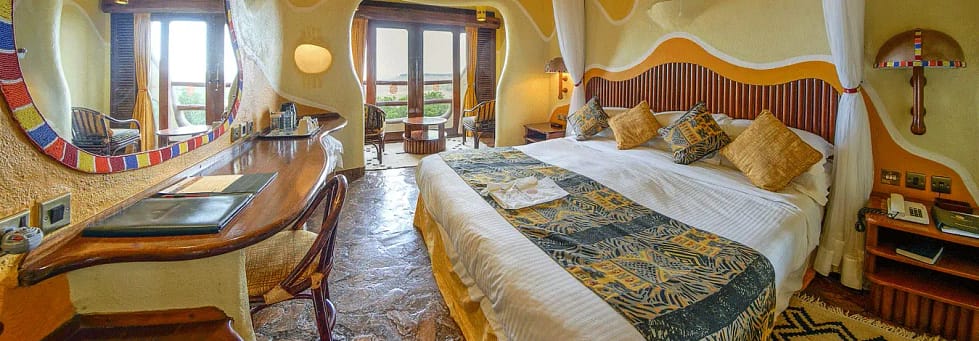 Mara Serena Safari Lodge with mara triangle safaris 1