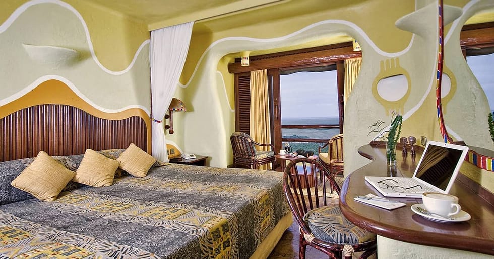 Mara Serena Safari Lodge with mara triangle safaris 6